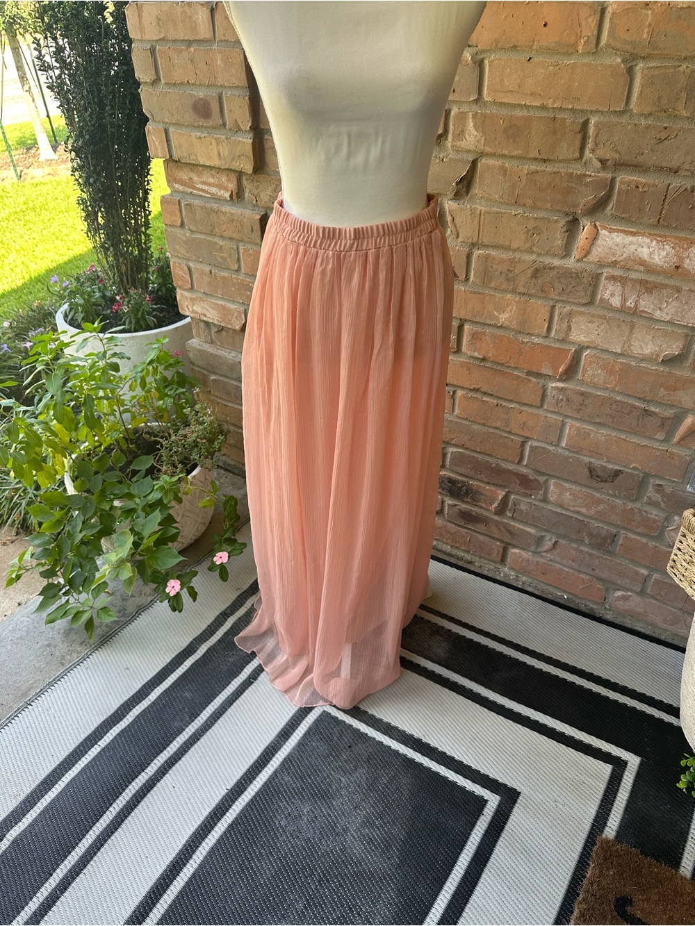 Forever 21 Peach Chiffon Maxi Skirt